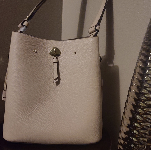 kate spade Handbags - Kate spade purse.